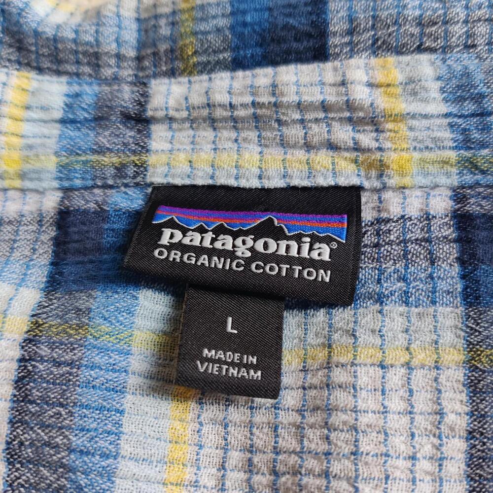 Patagonia Button Up - Picture 3 of 6